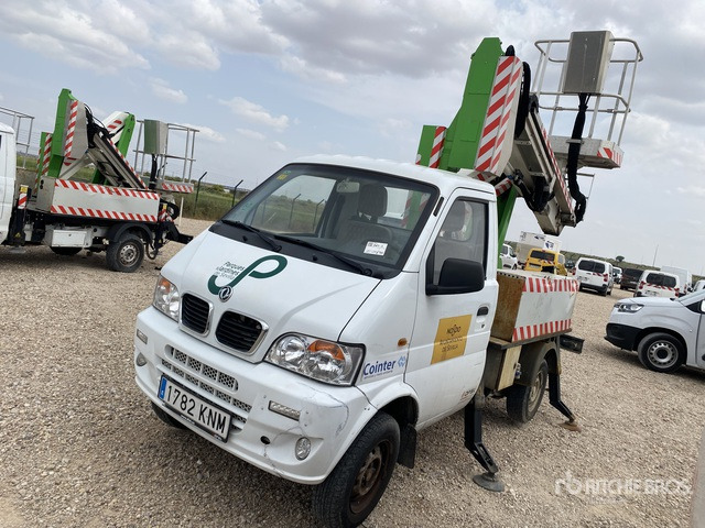 2017 DFSK C31 2018 Comet 10 m on 4x2 Bucket Truck - Vrachtwagen hoogwerker: afbeelding 1 2017 DFSK C31 2018 Comet 10 m on 4x2 Bucket Truck - Vrachtwagen hoogwerker: afbeelding 1