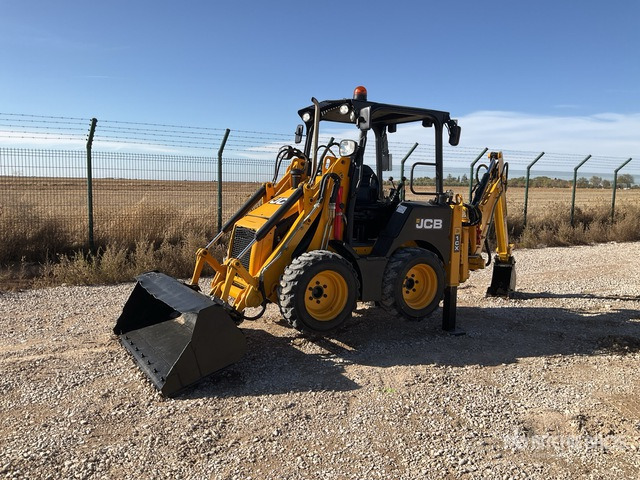 2017 JCB 1CX Skid Steer Backhoe Loader - Graaflaadmachine: afbeelding 1 2017 JCB 1CX Skid Steer Backhoe Loader - Graaflaadmachine: afbeelding 1
