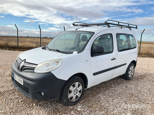 2019 Renault Kangoo Combi Passenger Van - Minibus, Personenvervoer: afbeelding 1 2019 Renault Kangoo Combi Passenger Van - Minibus, Personenvervoer: afbeelding 1