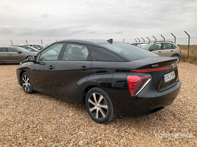 2020 Toyota Mirai Hybrid Automobile - Personenwagen: afbeelding 2 2020 Toyota Mirai Hybrid Automobile - Personenwagen: afbeelding 2