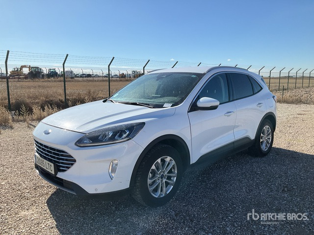 2021 Ford Kuga Automobile - SUV: afbeelding 1 2021 Ford Kuga Automobile - SUV: afbeelding 1