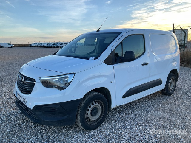 2021 Opel Combo Cargo Van - Bestelwagen: afbeelding 1 2021 Opel Combo Cargo Van - Bestelwagen: afbeelding 1