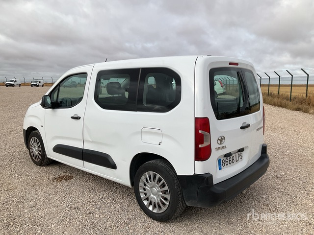 2021 Toyota Proace Cargo Van - Bestelwagen: afbeelding 3 2021 Toyota Proace Cargo Van - Bestelwagen: afbeelding 3