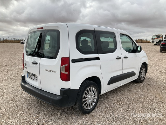 2021 Toyota Proace Cargo Van - Bestelwagen: afbeelding 4 2021 Toyota Proace Cargo Van - Bestelwagen: afbeelding 4