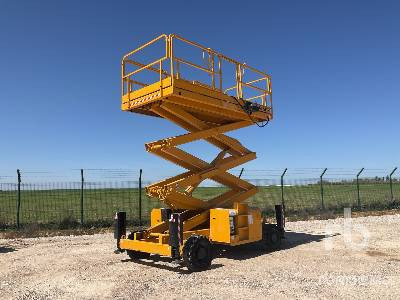 HAULOTTE H12SDX 4x4 - Schaarlift: afbeelding 1 HAULOTTE H12SDX 4x4 - Schaarlift: afbeelding 1