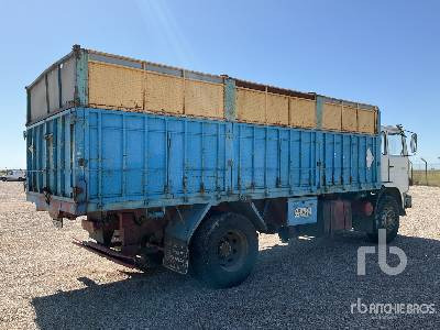 RENAULT DG230.20 4x2 - Kipper vrachtwagen: afbeelding 4 RENAULT DG230.20 4x2 - Kipper vrachtwagen: afbeelding 4