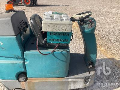 TENNANT T7 - Industriële veegmachine: afbeelding 5 TENNANT T7 - Industriële veegmachine: afbeelding 5