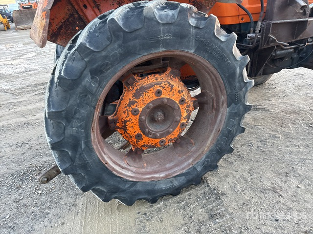 197 Fiat 650 2WD Tractor - Tractor: afbeelding 4 197 Fiat 650 2WD Tractor - Tractor: afbeelding 4