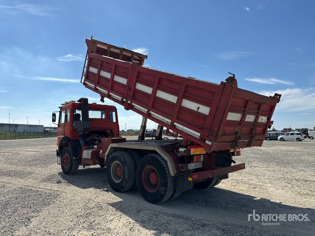 1988 Iveco 330-30 6x4 T/A Dump Truck - Kipper vrachtwagen: afbeelding 4 1988 Iveco 330-30 6x4 T/A Dump Truck - Kipper vrachtwagen: afbeelding 4