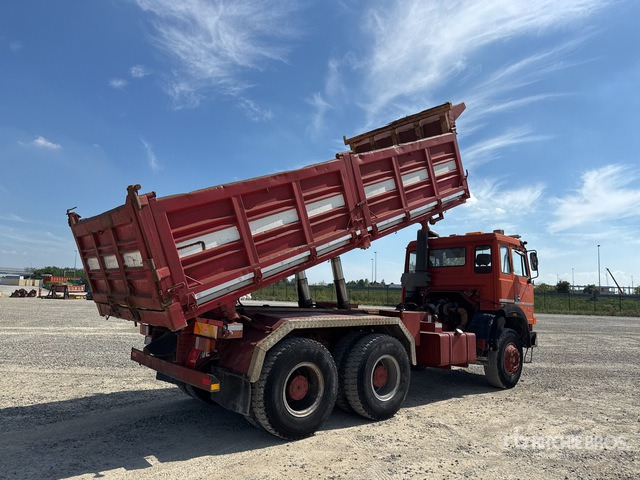 1988 Iveco 330-30 6x4 T/A Dump Truck - Kipper vrachtwagen: afbeelding 3 1988 Iveco 330-30 6x4 T/A Dump Truck - Kipper vrachtwagen: afbeelding 3