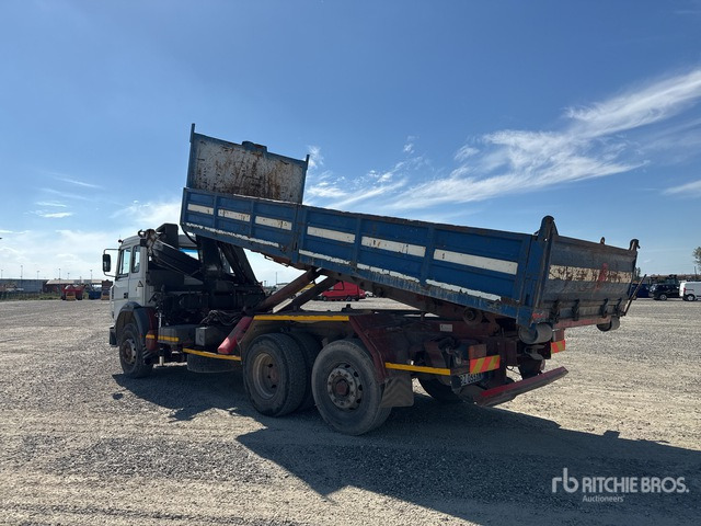 1990 Iveco 190-36 6x2 Roll-Off Truck - Haakarmsysteem vrachtwagen: afbeelding 4 1990 Iveco 190-36 6x2 Roll-Off Truck - Haakarmsysteem vrachtwagen: afbeelding 4