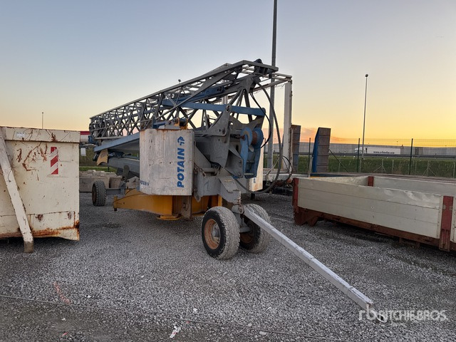 2001 Potain IGO 18 Tower Crane - Torenkraan: afbeelding 1 2001 Potain IGO 18 Tower Crane - Torenkraan: afbeelding 1
