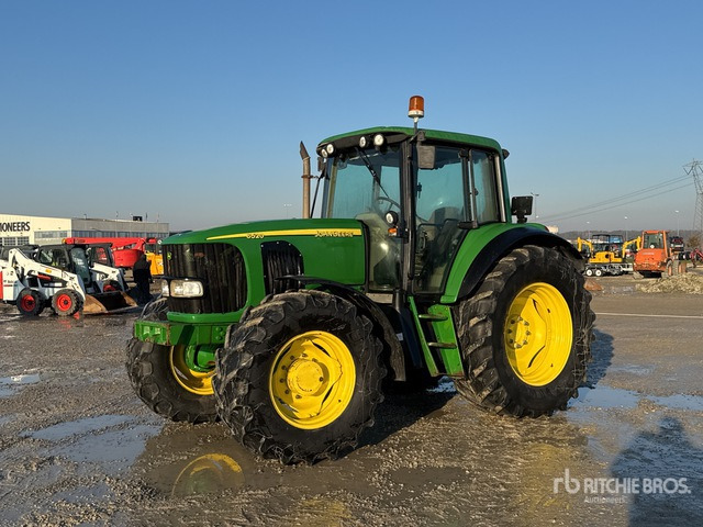 2005 John Deere 6520 4WD Tractor - Tractor: afbeelding 1 2005 John Deere 6520 4WD Tractor - Tractor: afbeelding 1