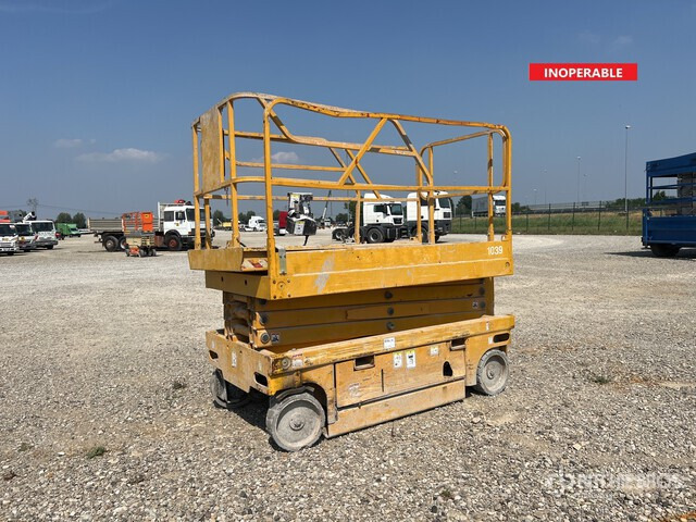 2006 Haulotte Compact 10 Electric (Inoperable) Scissor Lift - Schaarlift: afbeelding 1 2006 Haulotte Compact 10 Electric (Inoperable) Scissor Lift - Schaarlift: afbeelding 1