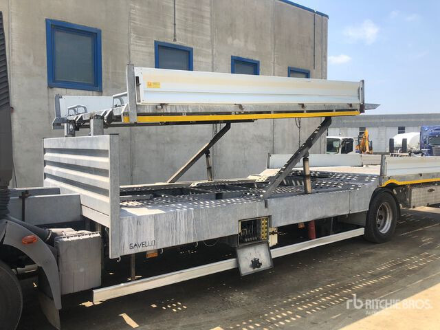 2006 Iveco Eurocargo 120E1 Car Carrier Truck - Autovrachtwagen vrachtwagen: afbeelding 2 2006 Iveco Eurocargo 120E1 Car Carrier Truck - Autovrachtwagen vrachtwagen: afbeelding 2