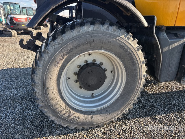 2006 JCB FASTRAC 3220 4WD Tractor - Tractor: afbeelding 4 2006 JCB FASTRAC 3220 4WD Tractor - Tractor: afbeelding 4