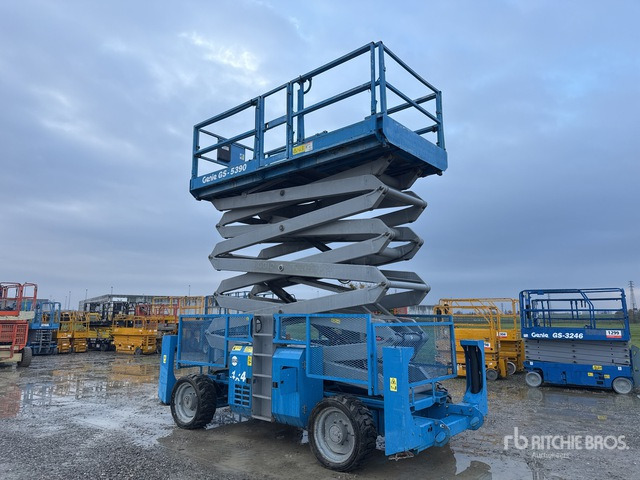 2008 Genie GS-5390RT Diesel Scissor Lift - Schaarlift: afbeelding 1 2008 Genie GS-5390RT Diesel Scissor Lift - Schaarlift: afbeelding 1