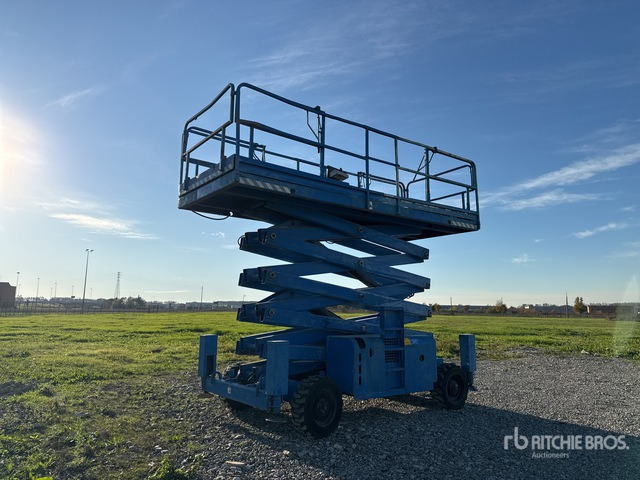 2008 Haulotte H18SXL Diesel Scissor Lift - Schaarlift: afbeelding 4 2008 Haulotte H18SXL Diesel Scissor Lift - Schaarlift: afbeelding 4