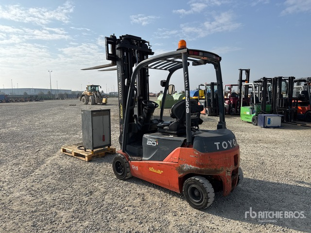 2009 Toyota 8-FBMT-20 2000 kg Electric Forklift - Elektrische heftruck: afbeelding 2 2009 Toyota 8-FBMT-20 2000 kg Electric Forklift - Elektrische heftruck: afbeelding 2