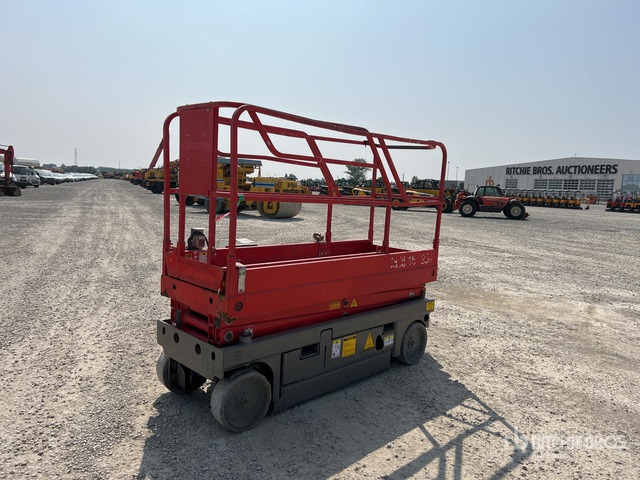 2012 Haulotte Compact 8 Electric (Inoperable) Scissor Lift - Schaarlift: afbeelding 3 2012 Haulotte Compact 8 Electric (Inoperable) Scissor Lift - Schaarlift: afbeelding 3