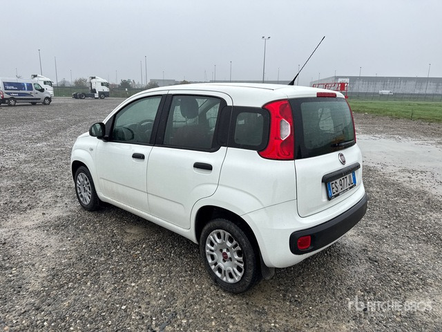 2013 Fiat Panda Automobile - Personenwagen: afbeelding 2 2013 Fiat Panda Automobile - Personenwagen: afbeelding 2