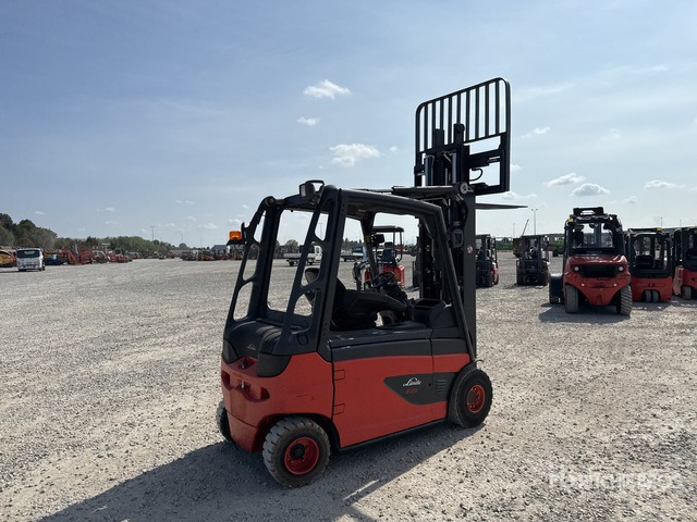2013 Linde E25L-01 2500 kg Electric Forklift - Elektrische heftruck: afbeelding 4 2013 Linde E25L-01 2500 kg Electric Forklift - Elektrische heftruck: afbeelding 4