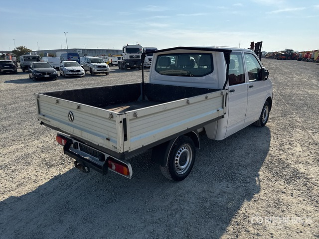 2014 Volkswagen Transporter Crew Cab Flatbed Truck - Bestelwagen open laadbak: afbeelding 4 2014 Volkswagen Transporter Crew Cab Flatbed Truck - Bestelwagen open laadbak: afbeelding 4
