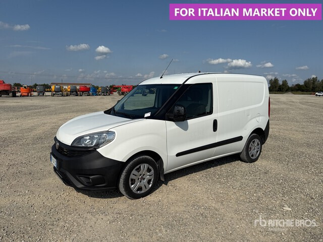 2016 Fiat Doblo Autocarro furgonato - Kleine bestelwagen: afbeelding 2 2016 Fiat Doblo Autocarro furgonato - Kleine bestelwagen: afbeelding 2