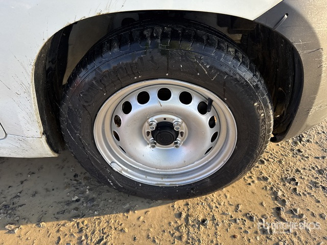 2016 Fiat Panda 1.3 MJT 80CV SES POP Van Truck - Bakwagen: afbeelding 5 2016 Fiat Panda 1.3 MJT 80CV SES POP Van Truck - Bakwagen: afbeelding 5