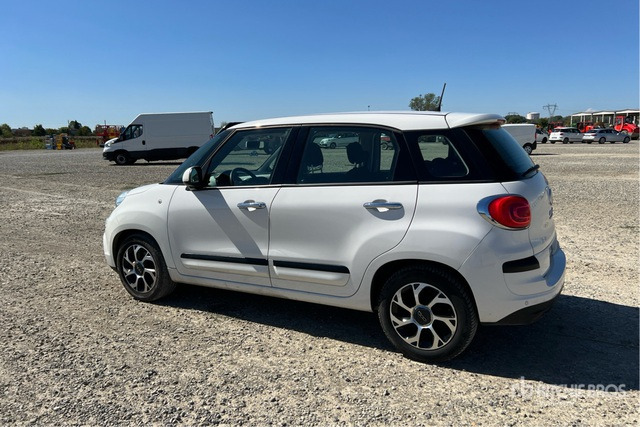2017 Fiat 500L Automobile - Personenwagen: afbeelding 2 2017 Fiat 500L Automobile - Personenwagen: afbeelding 2