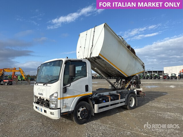2017 Isuzu NPR 75 Rear Loader Waste Collection Truck - Vuilniswagen: afbeelding 2 2017 Isuzu NPR 75 Rear Loader Waste Collection Truck - Vuilniswagen: afbeelding 2
