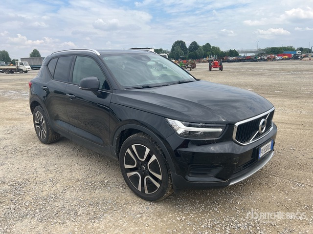 2019 Volvo XC40 D3 AWD GEARTRONIC BUSINESS PLUS SUV - SUV: afbeelding 2 2019 Volvo XC40 D3 AWD GEARTRONIC BUSINESS PLUS SUV - SUV: afbeelding 2
