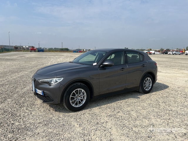 2020 Alfa Romeo Stelvio 2.2 TD 190CV AT8 Q4 BUSINESS SUV - SUV: afbeelding 1 2020 Alfa Romeo Stelvio 2.2 TD 190CV AT8 Q4 BUSINESS SUV - SUV: afbeelding 1