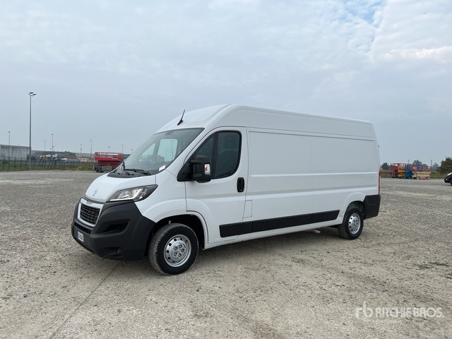 2021 Peugeot Boxer 333 L3H2 2.2 BLUEHDI 140CV S&S Van Truck - Gesloten bestelwagen: afbeelding 3 2021 Peugeot Boxer 333 L3H2 2.2 BLUEHDI 140CV S&S Van Truck - Gesloten bestelwagen: afbeelding 3