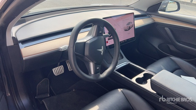 2021 Tesla Model 3 3 PERFORMANCE DUAL MOTOR 4WD Automobile - Personenwagen: afbeelding 5 2021 Tesla Model 3 3 PERFORMANCE DUAL MOTOR 4WD Automobile - Personenwagen: afbeelding 5