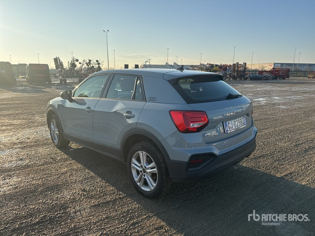 2022 Audi Q2 (35) 2.0 TDI Quattro S tronic 1 ... SUV - SUV: afbeelding 2 2022 Audi Q2 (35) 2.0 TDI Quattro S tronic 1 ... SUV - SUV: afbeelding 2