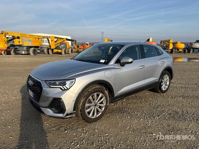 2022 Audi Q3 SPORTBACK 45 TFSI E S TRONIC BU ... SUV - SUV: afbeelding 1 2022 Audi Q3 SPORTBACK 45 TFSI E S TRONIC BU ... SUV - SUV: afbeelding 1