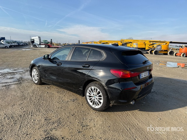 2022 BMW 118D BUSINESS ADVANTAGE AUTO Automobile - Personenwagen: afbeelding 2 2022 BMW 118D BUSINESS ADVANTAGE AUTO Automobile - Personenwagen: afbeelding 2