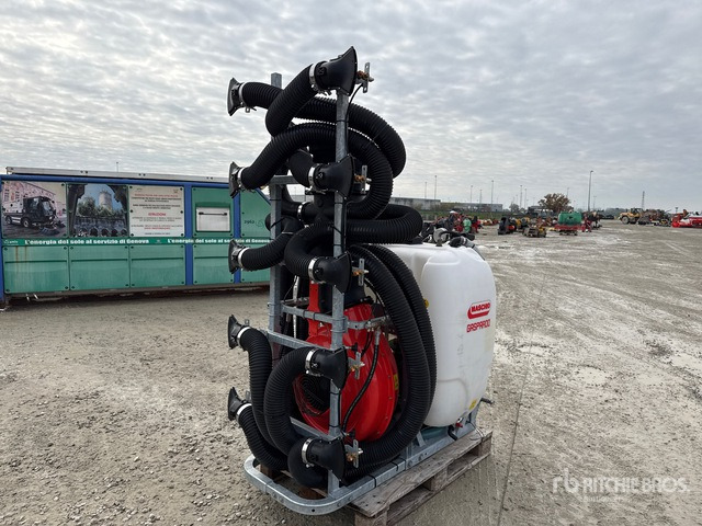 2024 Maschio Gaspardo Turbo Teuton Mounted Mistblower (Unused) 3-Point Hitch Sprayer - Getrokken veldspuit: afbeelding 3 2024 Maschio Gaspardo Turbo Teuton Mounted Mistblower (Unused) 3-Point Hitch Sprayer - Getrokken veldspuit: afbeelding 3