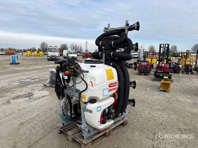 2024 Maschio Gaspardo Turbo Teuton Mounted Mistblower (Unused) 3-Point Hitch Sprayer - Getrokken veldspuit: afbeelding 1 2024 Maschio Gaspardo Turbo Teuton Mounted Mistblower (Unused) 3-Point Hitch Sprayer - Getrokken veldspuit: afbeelding 1