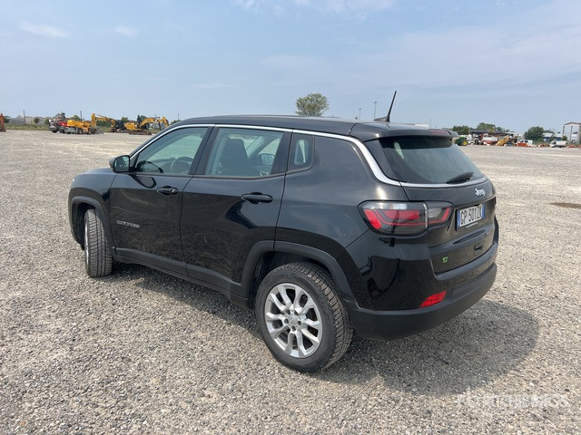 Jeep Compass SUV - SUV: afbeelding 3 Jeep Compass SUV - SUV: afbeelding 3