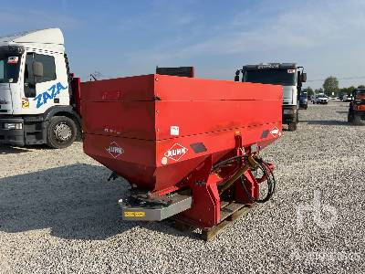 KUHN MDS1131 - Kunstmeststrooier: afbeelding 1 KUHN MDS1131 - Kunstmeststrooier: afbeelding 1