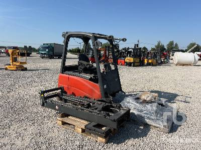 LINDE E16PH-01 1600 kg (Inoperable) - Elektrische heftruck: afbeelding 5 LINDE E16PH-01 1600 kg (Inoperable) - Elektrische heftruck: afbeelding 5