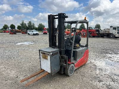 TOYOTA 8FBET16 1600 kg (Inoperable) - Elektrische heftruck: afbeelding 2 TOYOTA 8FBET16 1600 kg (Inoperable) - Elektrische heftruck: afbeelding 2