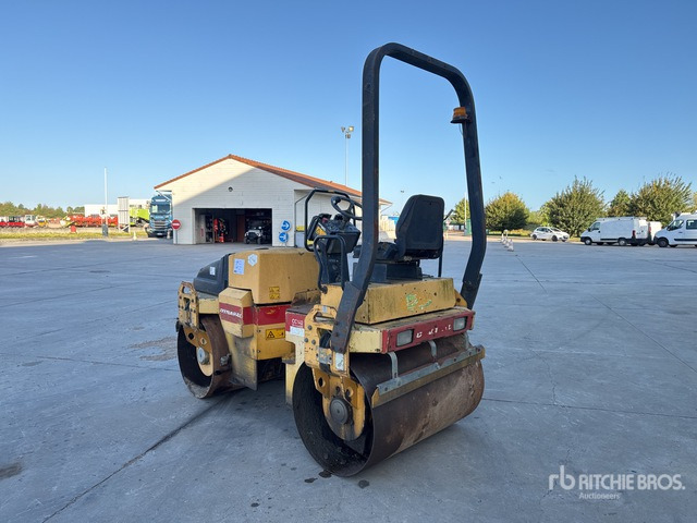 1995 Dynapac CC142 Compacteur Vibrant Tandem (Inop ... Double Drum Roller - Asfaltwals: afbeelding 3 1995 Dynapac CC142 Compacteur Vibrant Tandem (Inop ... Double Drum Roller - Asfaltwals: afbeelding 3