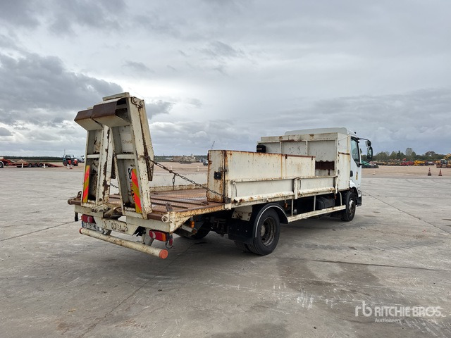 2000 Renault Midlum 4x2 Camion Plateau 4x2 Flatbed Truck - Vrachtwagen met open laadbak: afbeelding 4 2000 Renault Midlum 4x2 Camion Plateau 4x2 Flatbed Truck - Vrachtwagen met open laadbak: afbeelding 4