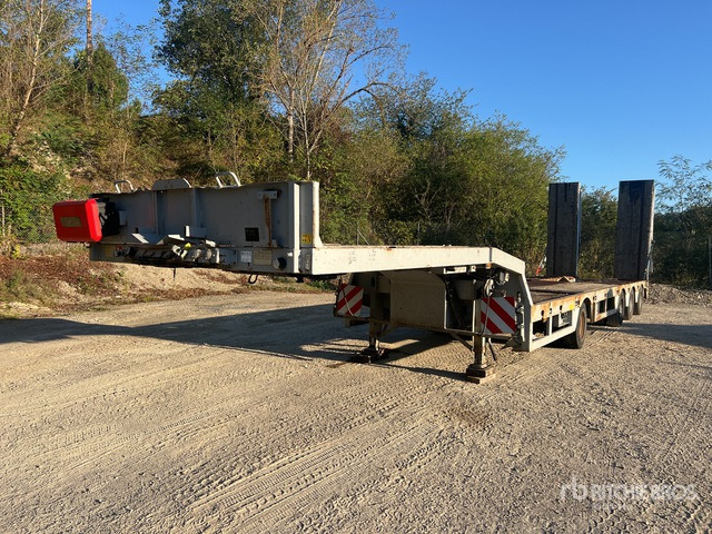 2001 Faymonville STNZ4U Quad/A Semi-Remorque Porte-Engi ... Lowboy Trailer - Dieplader oplegger: afbeelding 4 2001 Faymonville STNZ4U Quad/A Semi-Remorque Porte-Engi ... Lowboy Trailer - Dieplader oplegger: afbeelding 4