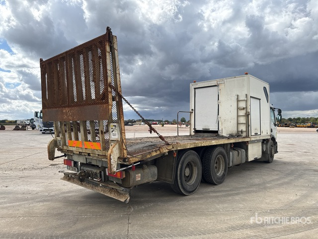 2005 Renault Premium 370,26 6x2 Camion Plateau Flatbed Truck - Vrachtwagen met open laadbak: afbeelding 4 2005 Renault Premium 370,26 6x2 Camion Plateau Flatbed Truck - Vrachtwagen met open laadbak: afbeelding 4