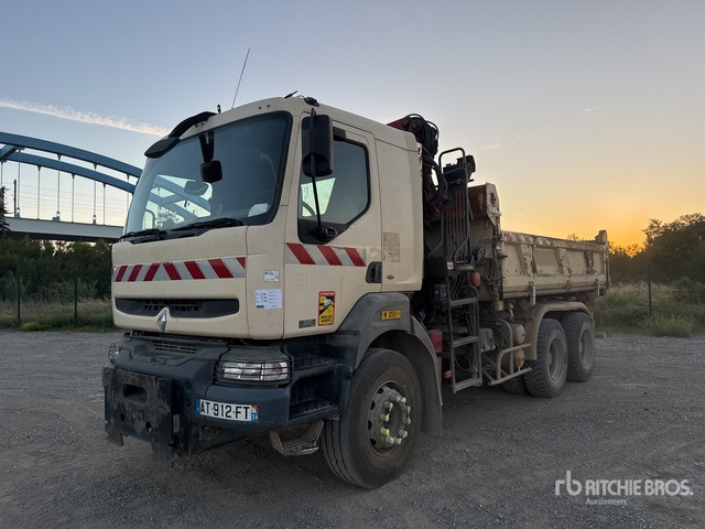 2006 Renault Kerax 2006 HMF on 6x4 Camion Bi-Benne ... Dump Truck with Crane - Kipper vrachtwagen, Kraanwagen: afbeelding 2 2006 Renault Kerax 2006 HMF on 6x4 Camion Bi-Benne ... Dump Truck with Crane - Kipper vrachtwagen, Kraanwagen: afbeelding 2