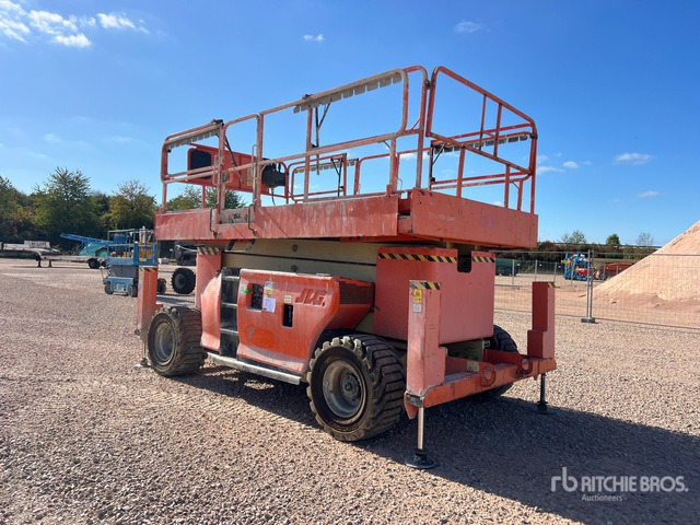 2008 JLG 4394 RT 4x4 Nacelle Ciseaux Scissor Lift - Schaarlift: afbeelding 4 2008 JLG 4394 RT 4x4 Nacelle Ciseaux Scissor Lift - Schaarlift: afbeelding 4